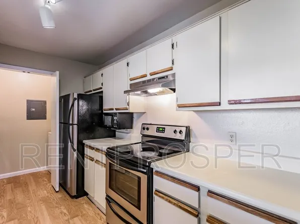 5530 Chrishire Way APT D202, Orlando, FL 32822