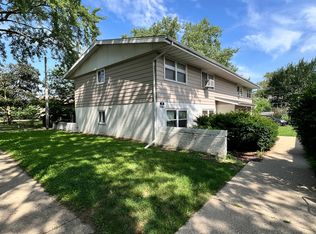 1313 Argo Ln APT 3, Lockport, IL