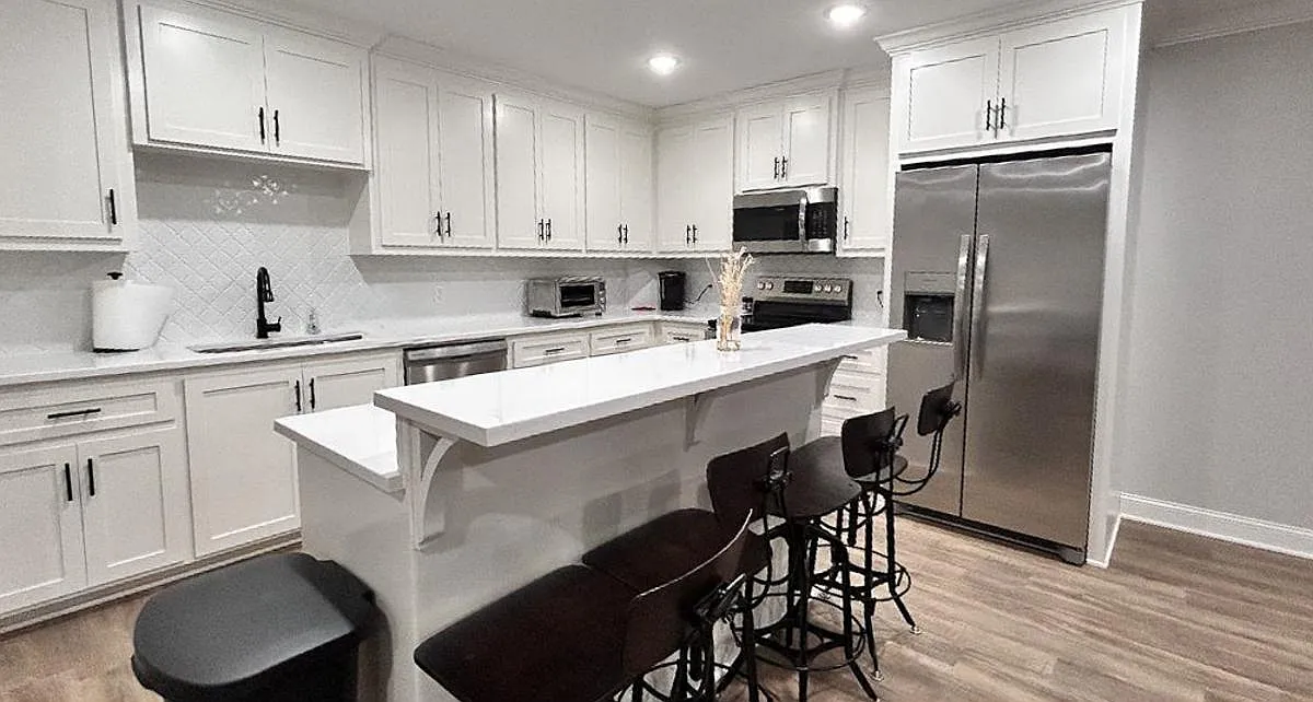 1 bed, 1400 sqft, $1,000 — Photo 4