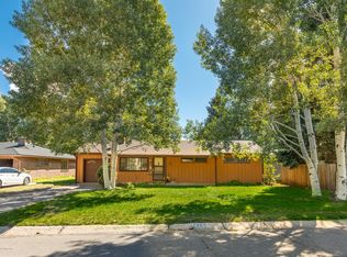 1304 N Navajo Dr, Flagstaff, AZ 86001