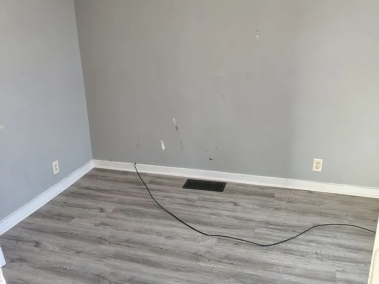 333 N Elm St #1 — Photo 9