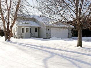 9287 93rd St S, Cottage Grove, MN 55016