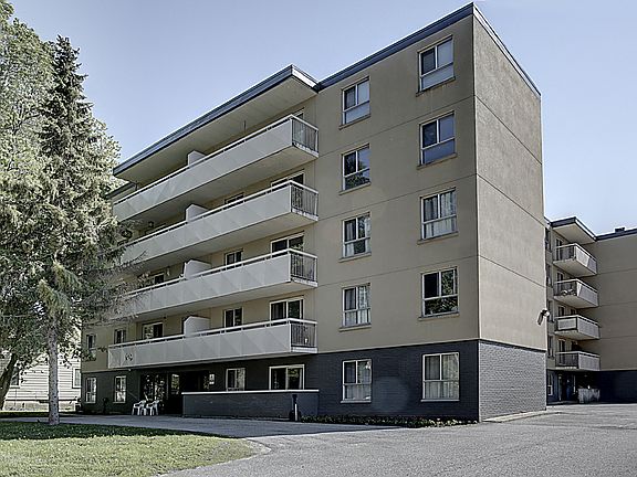 2nd image of 263 Millard St #1115341