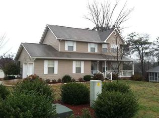 6537 Rolling River Rd, Harrison, TN 37341