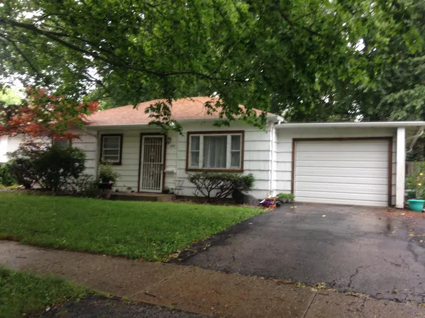 1206 S Anderson St, Urbana, IL 61801