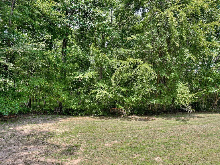 2103 Wythe Dr — Photo 45