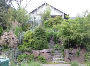 2044 N 77th St, Seattle, WA 98103