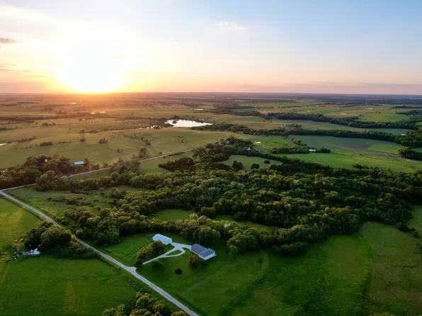 1722 Road 275, Reading, KS 66868