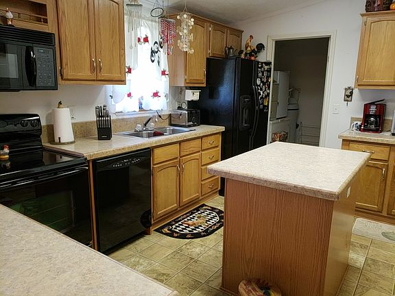 4th image of 1126 S 75th Ter