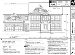 3 Noreen Dr, Bedford, MA 01730