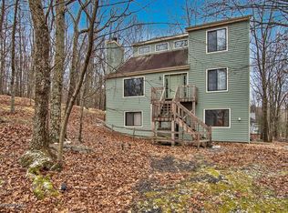 1139 Summit Ter, East Stroudsburg, PA