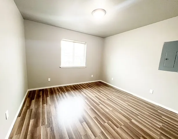 2104 SE Polar Star Way — Photo 24