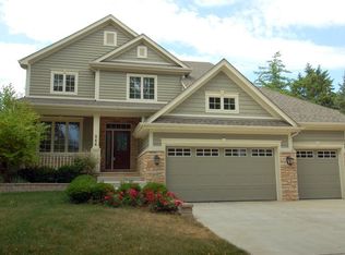 4529 Bryan Pl, Downers Grove, IL 60515