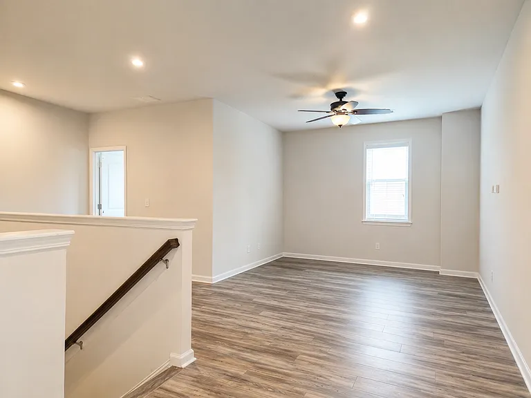 3247 Hidden Valley Cir — Photo 15