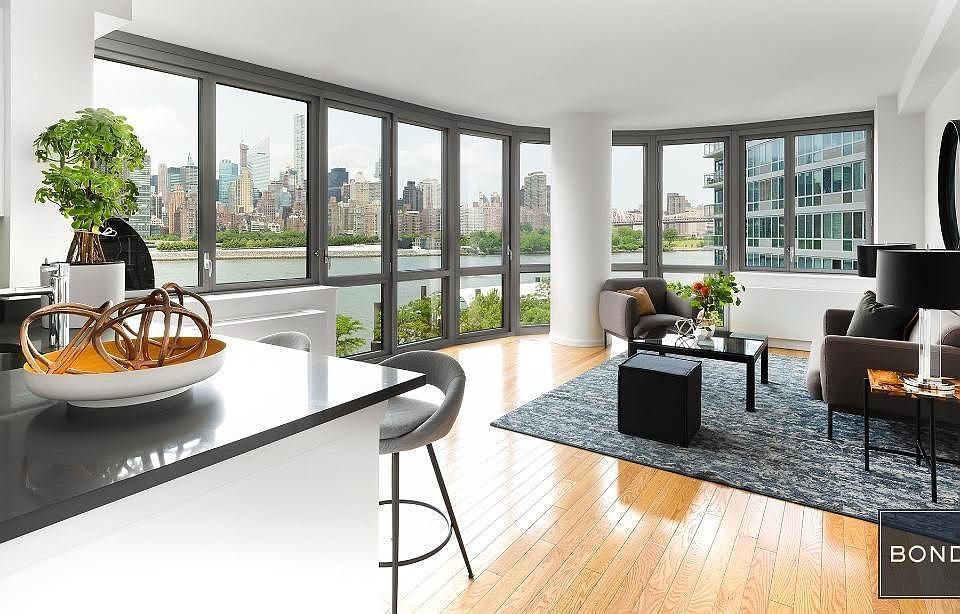 1st image of 4545 Center Blvd APT 910