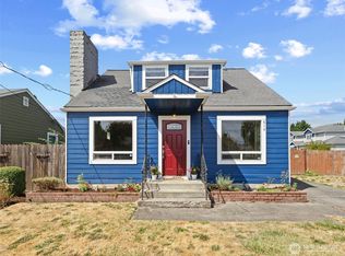 614 15th St NW, Puyallup, WA 98371