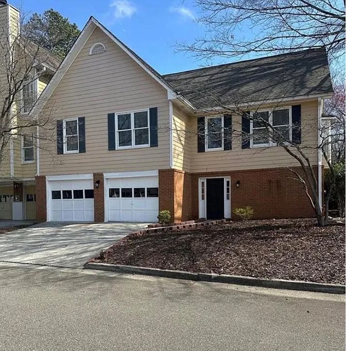 1st image of 3 S Riversong Ln