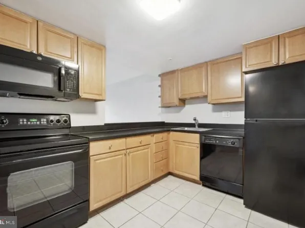 2001 Hamilton St APT 319, Philadelphia, PA 19130