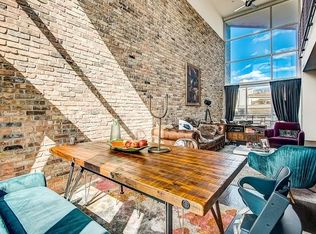 3127 N Ashland Ave APT 2, Chicago, IL 60657