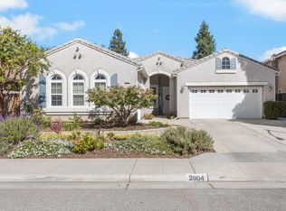2904 E Muncie Ave, Fresno, CA