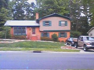 3824 Winterfield Pl, Charlotte, NC 28205