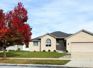 9371 Beall St, Dyer, IN 46311