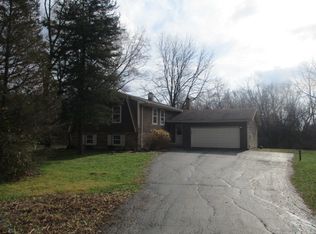 24921 W Island Dr, Antioch, IL 60002