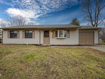 8632 Zephyr Dr, Indianapolis, IN, 46217