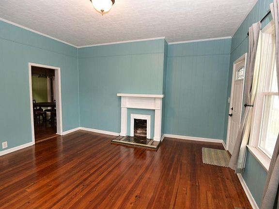 5th image of 322 Cedar Ave