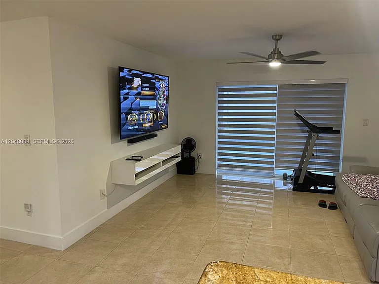 1440 SW 118th Ave — Photo 8