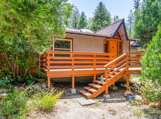 25130 Lodge Rd, Idyllwild, CA 92549