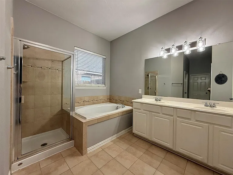 26823 Lakeridge Park Ln — Photo 20