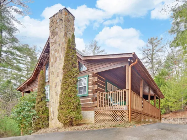 239 White Pine Trl, Suches, GA 30572