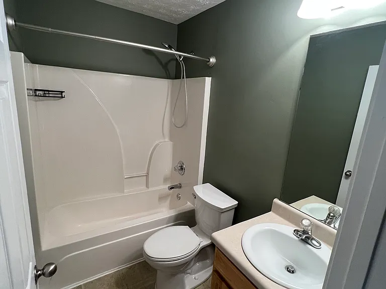 70 Trelawney Dr — Photo 8