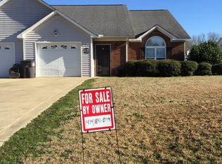 194 Ariel St, Lillington, NC 27546