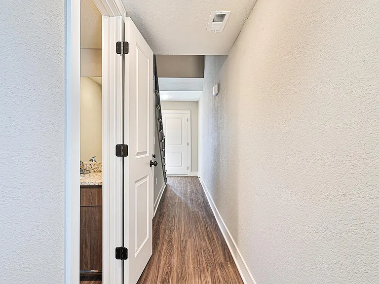 Greystone Townhomes — Photo 21