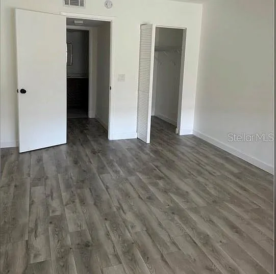 9700 Starkey Rd #322 — Photo 7