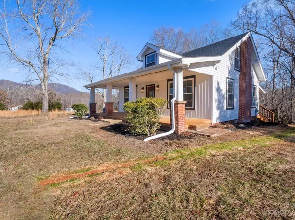 969 Peniel Rd, Columbus, NC 28722