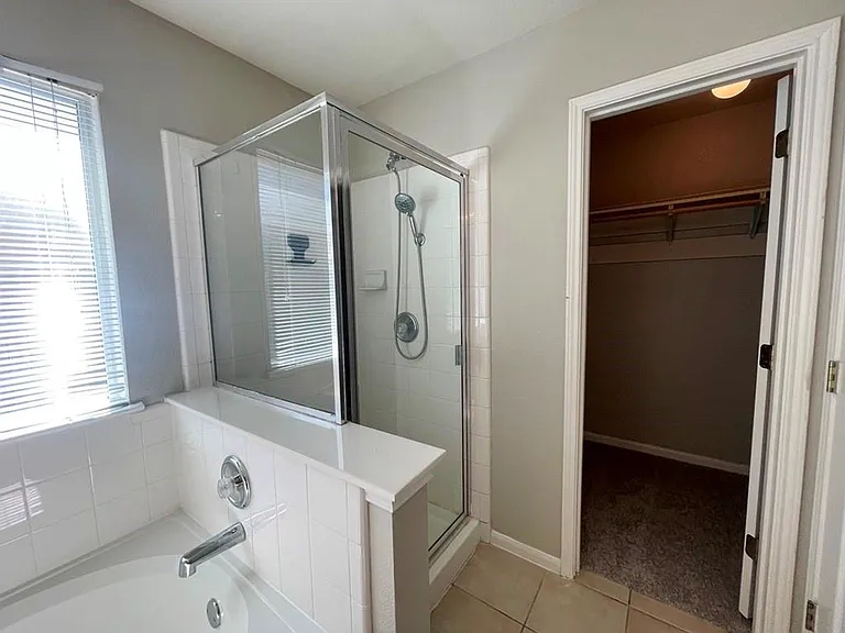 2305 Bakers Way — Photo 43
