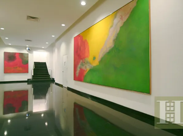 63 East 9th Street image 1 of 5