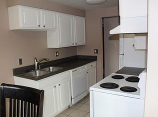 The Elliot, Lakewood, CO 80214