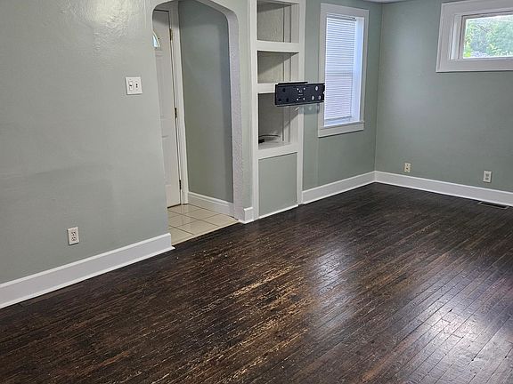 2nd image of 5024 E Naomi St