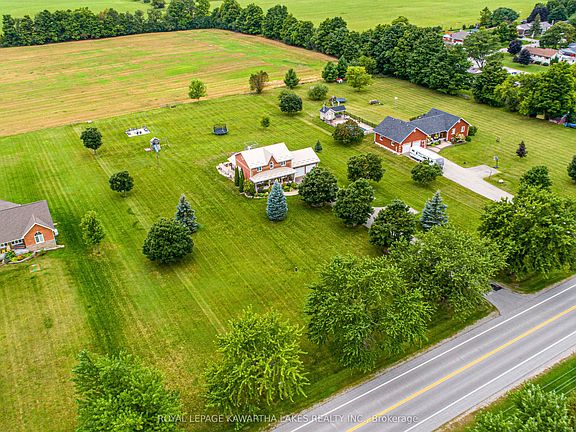 2nd image of 929 Eldon Rd