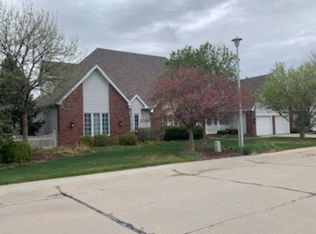 3214 Meadow Ct, North Platte, NE 69101
