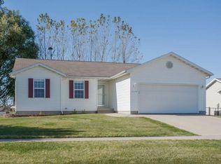2170 50th St, Marion, IA 52302