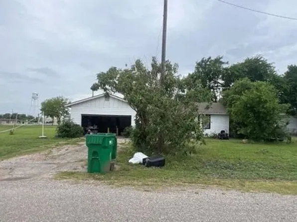 107 Randolph St, Tom Bean, TX 75489