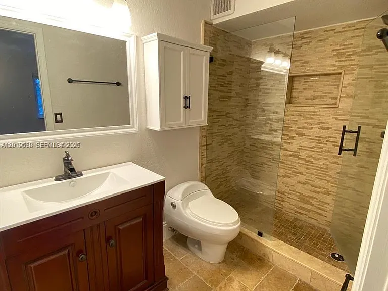 2041 Pompeii Ct #2014 — Photo 31