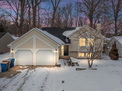 3640 Cass Elizabeth Rd, Waterford, MI, 48328