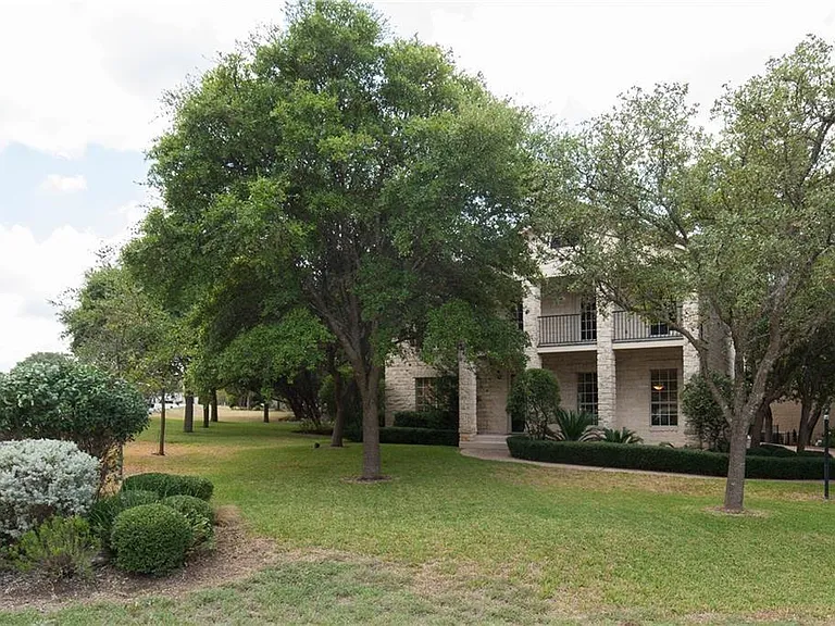 1701 Idle Hour Cv — Photo 2