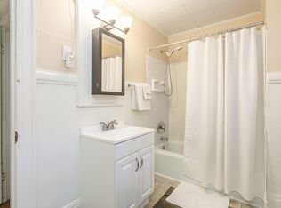 9 Beverly St #2, Rochester, NY 14610